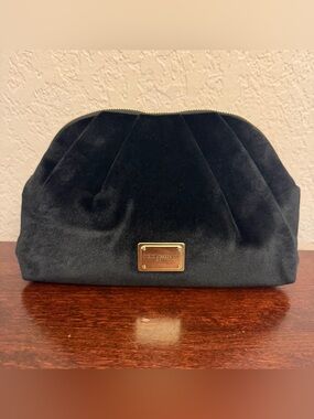 Dolce & Gabbana Beauty Black Velvet Signature Cosmetic Pouch Makeup Bag Clutch